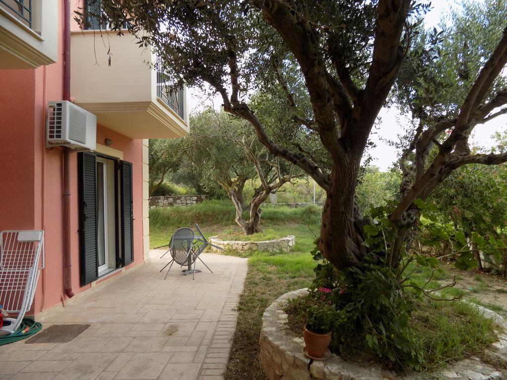 ליקסורי Kolona Apartments מראה חיצוני תמונה
