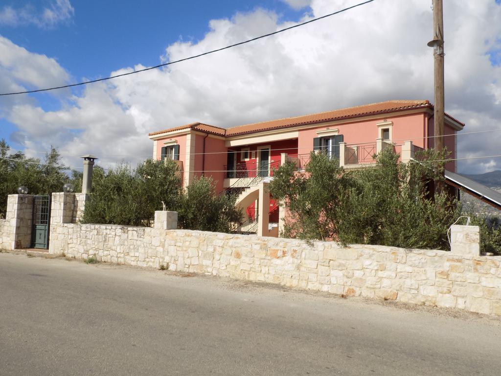 ליקסורי Kolona Apartments מראה חיצוני תמונה