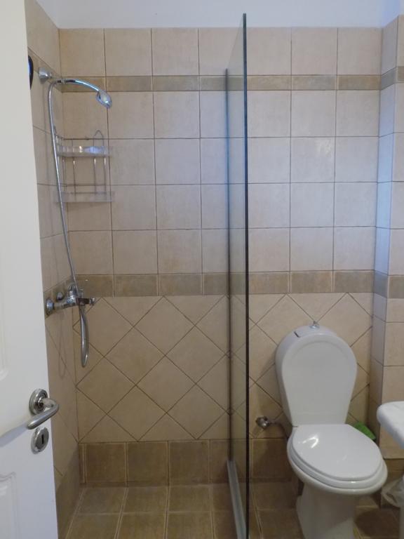 ליקסורי Kolona Apartments מראה חיצוני תמונה